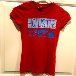 Girl’s Hollister Graphic T-Shirt!